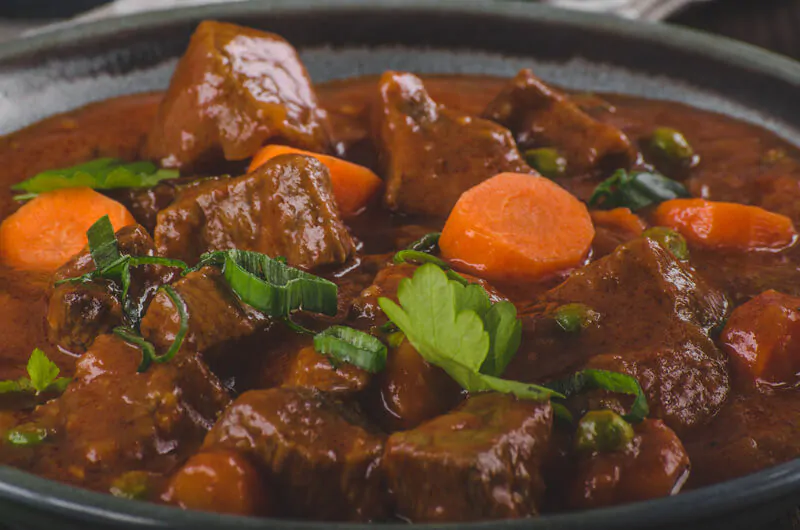 You are currently viewing Rich Curry Beef Stew for the Crock-Pot